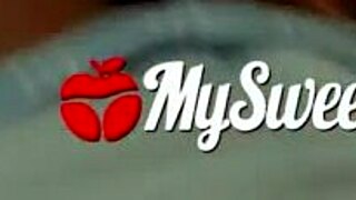 tinder date pulls off condom for accidental creampie 😏🍆