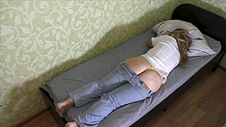 Homemade anal with a mature lady feels raw and real. Her big ass takes it all deep!