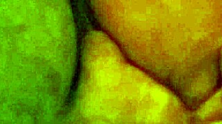 Homemade Amateur Couple Enjoys Intense Session with Big Clitoris