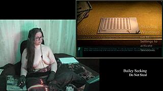 what's the naked secret of this old clock game?