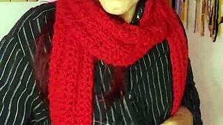 Wet Cunt Stepdaughter Enjoys Hookup and Pussy Penetration in Shower