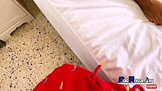 Pornovatas - Madura Española Tetona 52 Años Con Grandes Tetas Naturales Cabalgando La Gran Polla Española De Víctor Bloom En Su Casa Menuda Follada