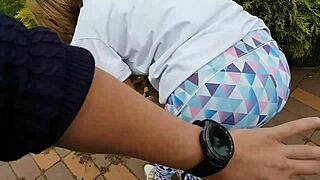 watch her suck big mushroomhead cock begging for cum on beautiful face