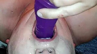 ms tl throat with toys and dildo gets messy