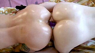 i can’t get enough of this oiled hentai lesbian massage!