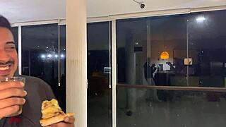 i fuckd the delivery guy after gettin my order in just panties completo xvideos red