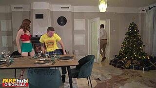 फेकहब - थैंक्सगिविंग डिनर में किंकी फैमिली के साथ जंगली मस्ती, हॉट स्टेप मॉम ने टीन स्टेप सन को एनल और क्रीमपाई के लिए बहकाया