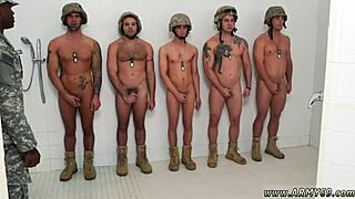 Young Boys गर्म गे ऐनल ऐक्शन में गैपिंग सीन के साथ