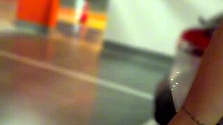 Anal Plug in Ass at Gym Gets Me Horny