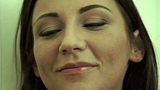 Glamour Babe with Fake Tits Loves Anal Banging