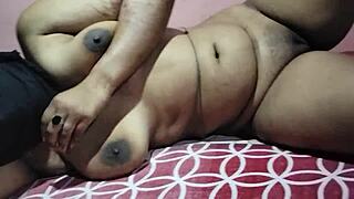 uhh, hot desi girl showin’ pussy n nipples to boss