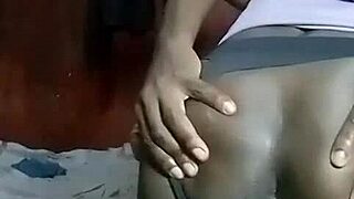 just a horny kenyan crossdresser fingering that gaping hole