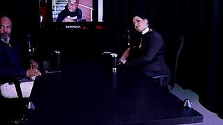 I swear, started with massage therapist Pri Melancia, now she’s ridin’ or suckin’!