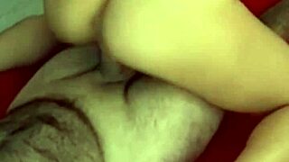 Speedyfuckers cum bouncing on her beautiful face 😍