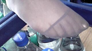 littleangel26, show me those sexy nylon feet!