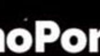 uma doutora vagabunda seduces with big clit and blonde curves in steamy action