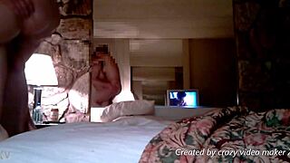 Hot Blonde Milf Enjoys Amateur Fun with Passionate Touches