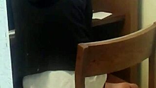 Lesbian Smelly Feet Fetish