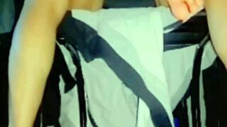 Vecina 18, you love my cock if I pay for your nails?