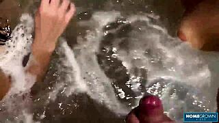 Scarlett Taylor Splits Thick Shaft with Her Naughty Friend