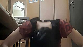 hey, desi queen, show us that creampie boob workout