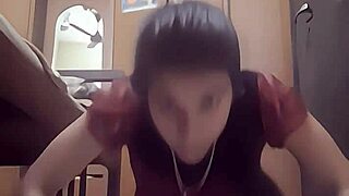 hey, desi queen, show us that creampie boob workout