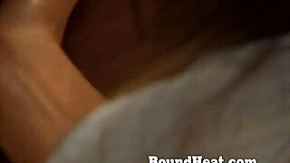 curvy slave feels the whip's sting