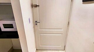 Hey, cum inside me, real estate agent, to cut that advance payment deal now