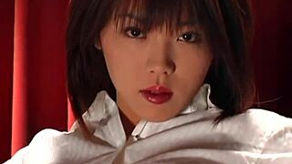 ओह वाओ, वह स्मोकिंग ऑफिस स्लट वाइल्ड मिशनरी एक्शन में अपनी चूत को पम्मेल्ड पाती है!