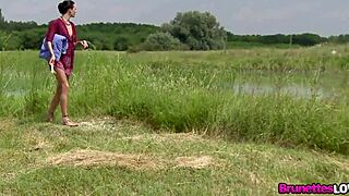 Brunette Aliz Enjoys Intense Outdoor Fucking Action!