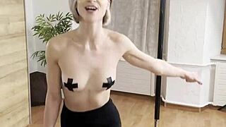 Naked Blonde Daisy Diamond Flexes Powerfully. Softcore Solo Show.