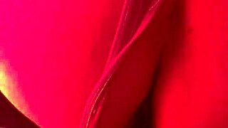 Blonde Amateur Shares Homemade Cooking Tips