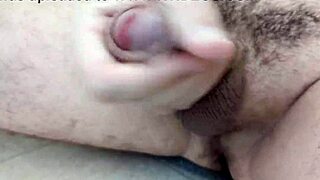 Quick Bathroom Masturbation Close Up Session!