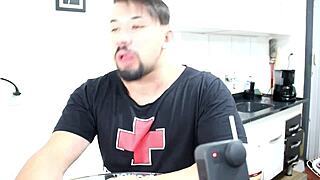 i'm eatin' the biggest milf burger king