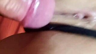 A mi novia le encanta chuparme las bolas