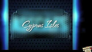 Can you believe how she dances into that double penetration?