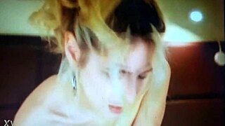 Blonde Girl Chats And Performs On Webcam