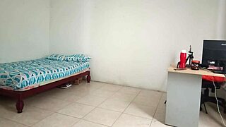 horny latina girl dances naked, showing her asshole?