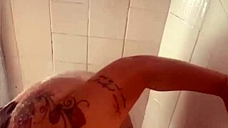 Big Ass Flashing In Bath