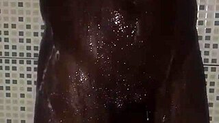 Quick session before a refreshing shower