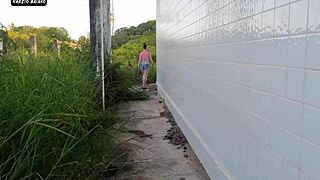 i was surprised by a black guy and gave him my ass and pussy bareback, clothes ripped