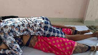 गरम इंडियन देवर भाभी को मॉन्स्टर लंड से चोद रहा है