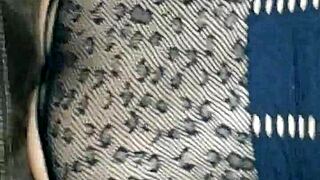 gonna shake that ass in pantyhose while getting licked and fucked