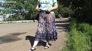 vendedora juguetes sexuales