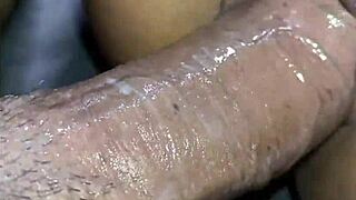 अरे हाँ, मुझे वो फुटजॉब क्रीमपाई दे दो अपनी छेद वाली निप्पल्स और सेक्सी पैरों के साथ करीब से।