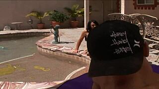 Emilianna is a horny barefoot girl