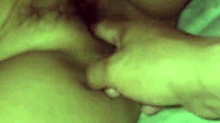 Los peluches de esposa son divertidos y suaves