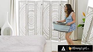 Redhead milf Lauren Phillips licks stepbae's pussy intensely.