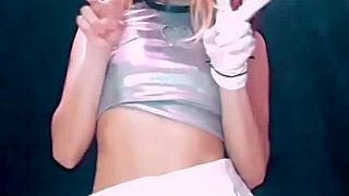 bonneyuwu, pee for me? drink my urine from the bottle.