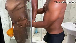 Hot quickie in the bathtub with boss's wife, moaning and orgasming